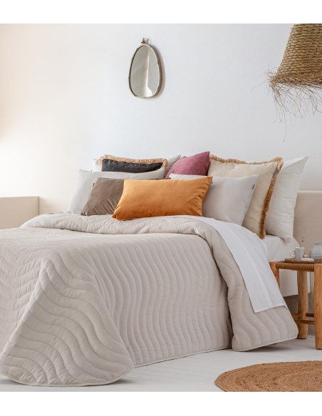 COLCHA JACQUARD TINEO PARA CAMA  DE 150 DE SANDECO