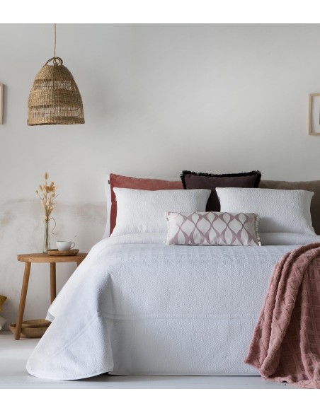 EDREDON JACQUARD OSUNA PARA CAMA DE 180 DE SANDECO