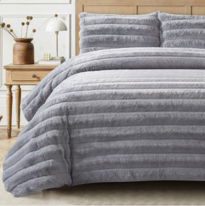EDREDON MALTA  CAMA 180