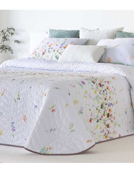 colcha estampada quito de sandeco para cama de 135