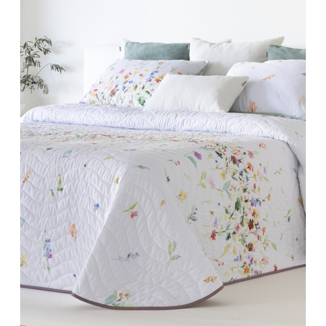colcha estampada quito de sandeco para cama de 150