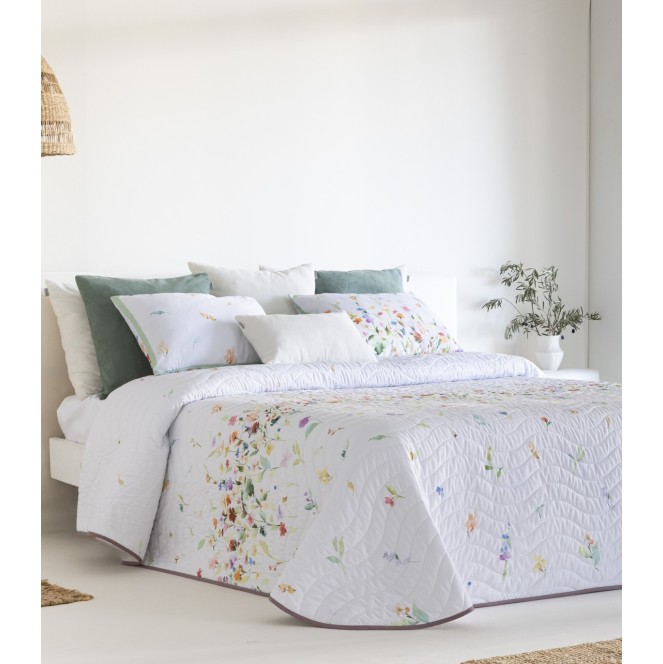 colcha estampada quito de sandeco para cama de 150