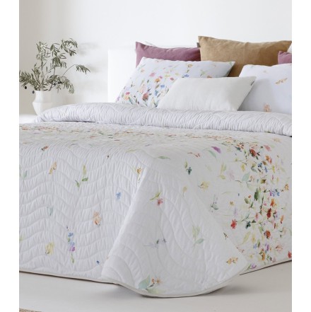 colcha estampada quito de sandeco para cama de 150