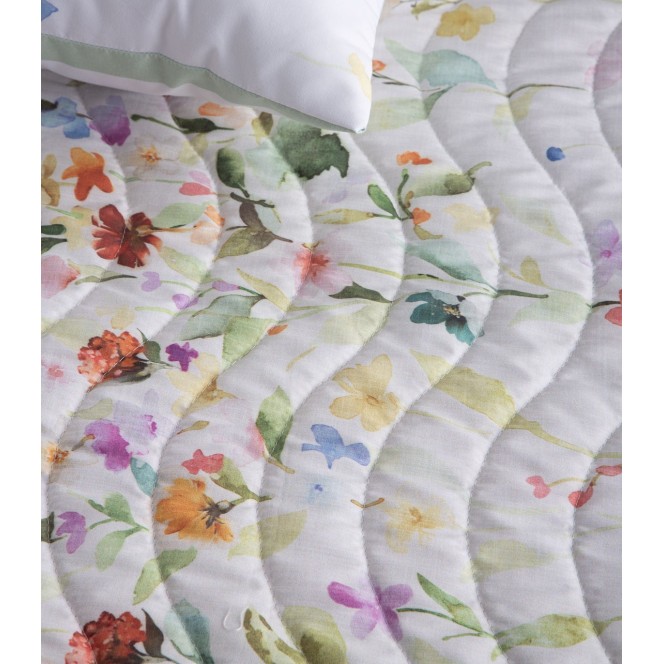 colcha estampada quito de sandeco para cama de 150