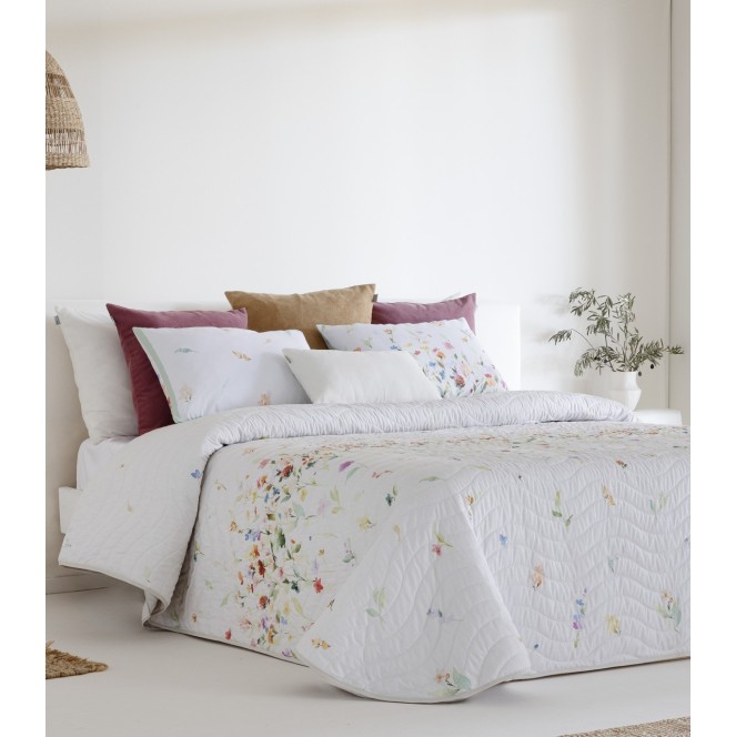 colcha estampada quito de sandeco para cama de 150