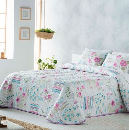 colcha estampada dulce para cama de 135 de sandeco